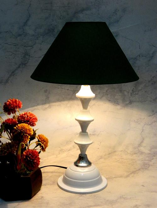 green metal and fabric table lamp - 1204300 - Standard Image - 1