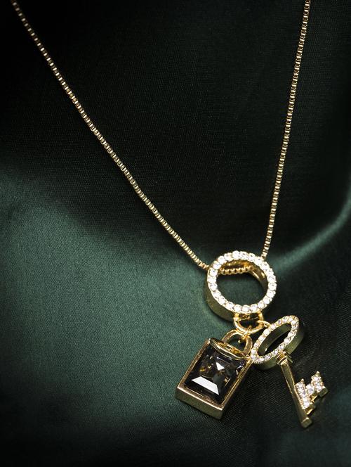 gold tone long necklace - 15490929 - Very Small Image - 1