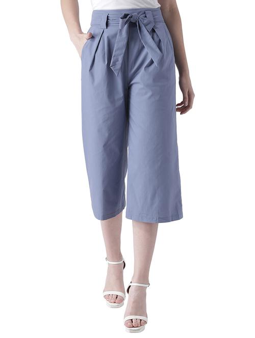 tie-knot pleat detail culottes - 15729130 - Standard Image - 1