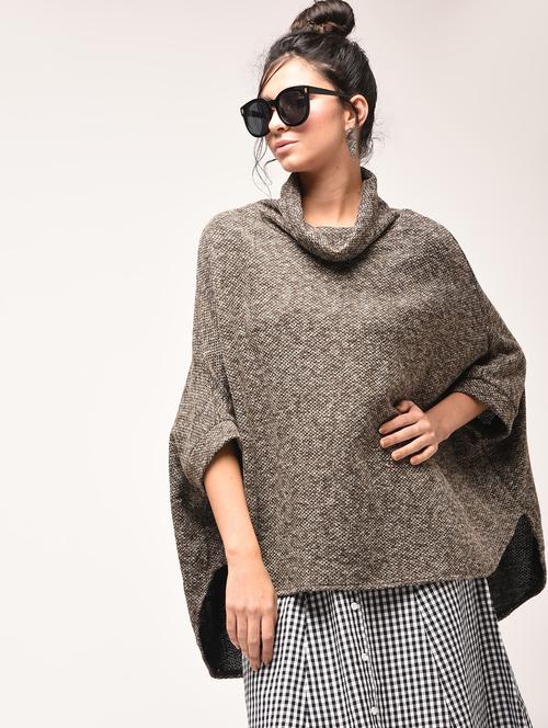 turtle neck asymmetric pullover - 15900946 - Very Small Image - 1
