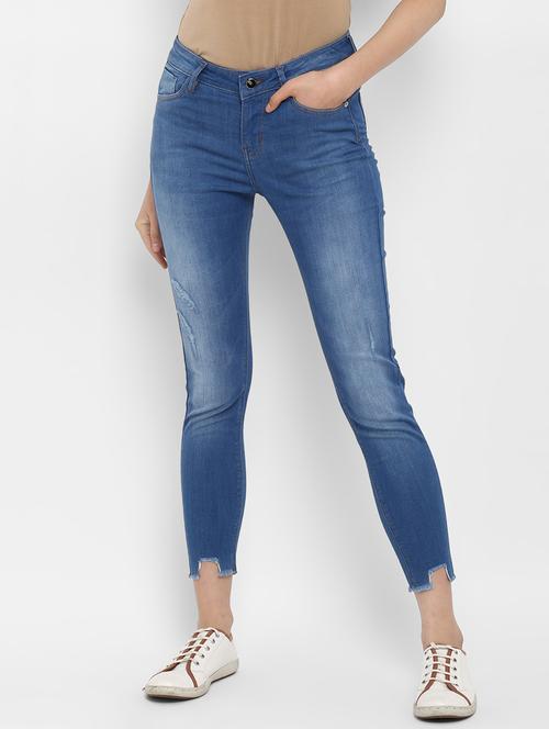 frayed hem distressed jeans - 15965025 - Standard Image - 1