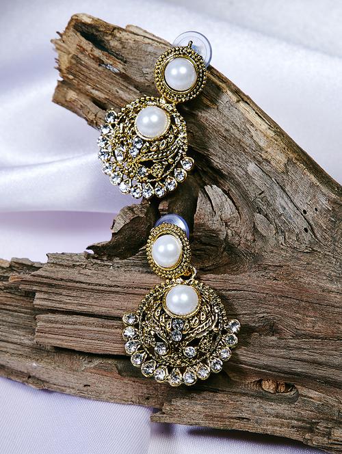 white metal drop earring - 16585648 - Standard Image - 1