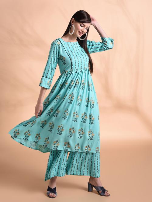 floral kurta palazzo set - 16963982 - Standard Image - 1
