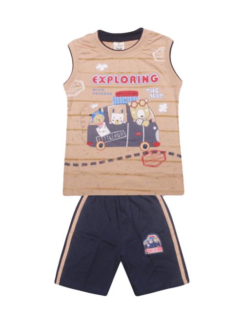 multi colored shorts set - 17137689 - Very Small Image - 1
