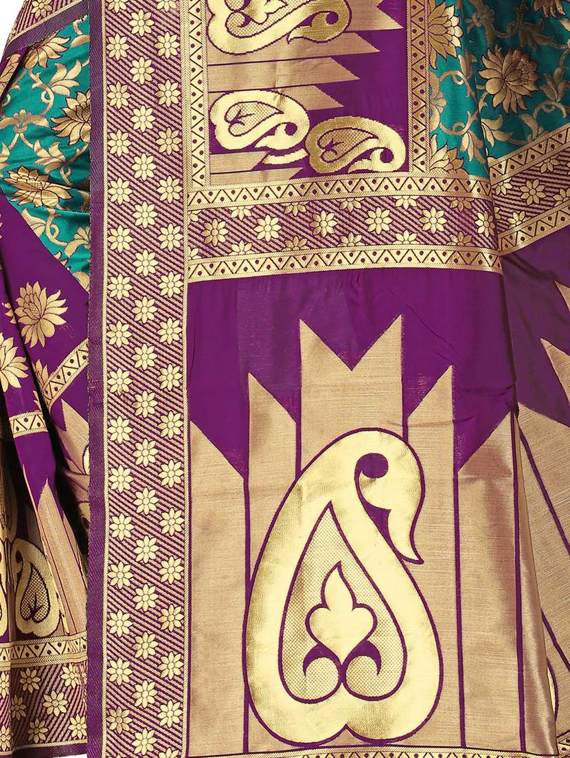 Floral Zari Motif Banarasi Saree With Blouse