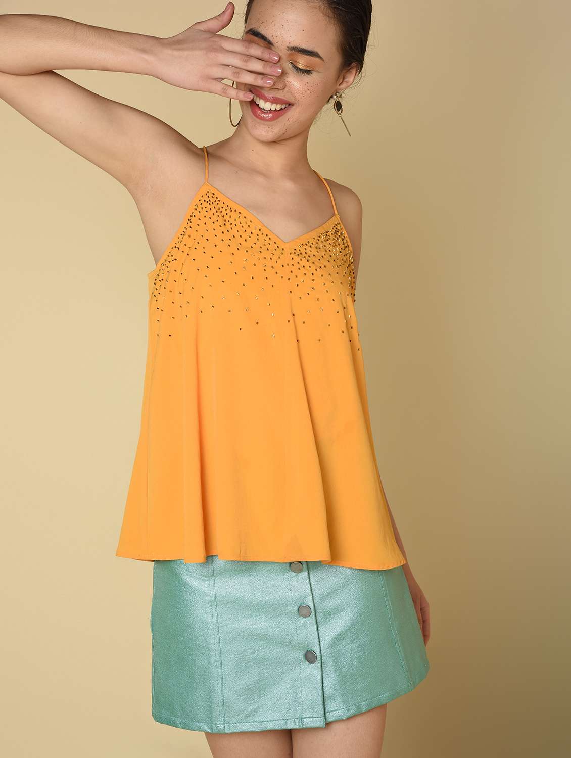 Women's Straight Shoulder Strap Top