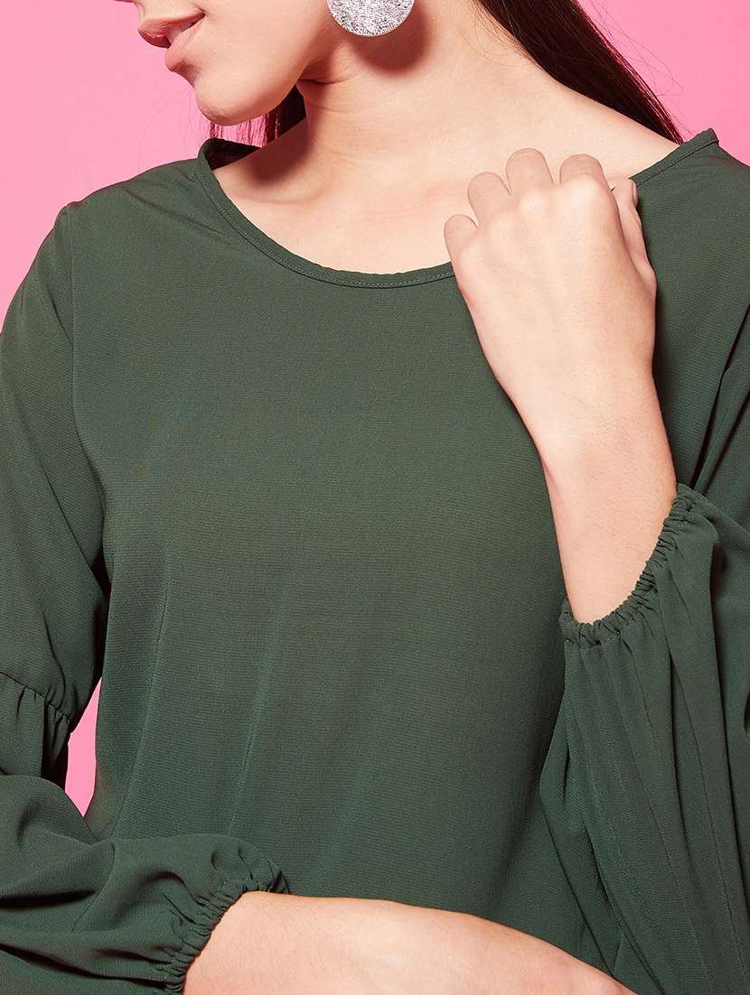 Women's Straight Round Neck Top