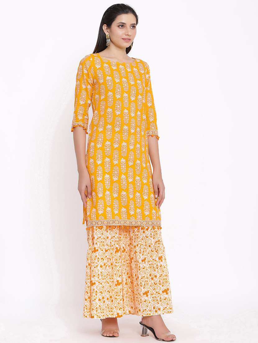 Women Floral Printed Kurta Sharara Set