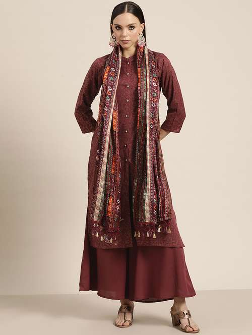 maroon
