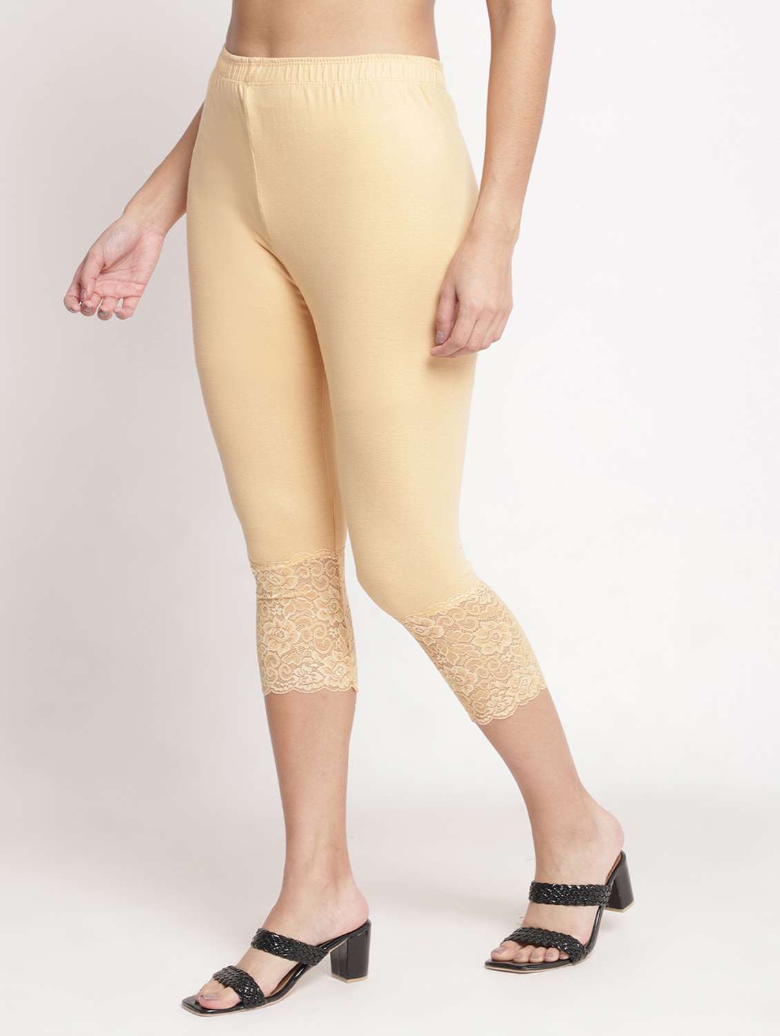 Beige Solid Leggings Capri