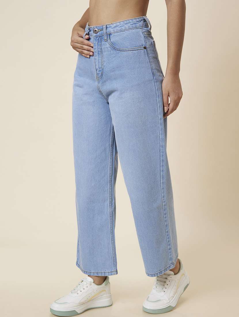 Globus Women Light Blue Mid Rise Boyfriend Fit Washed Jeans