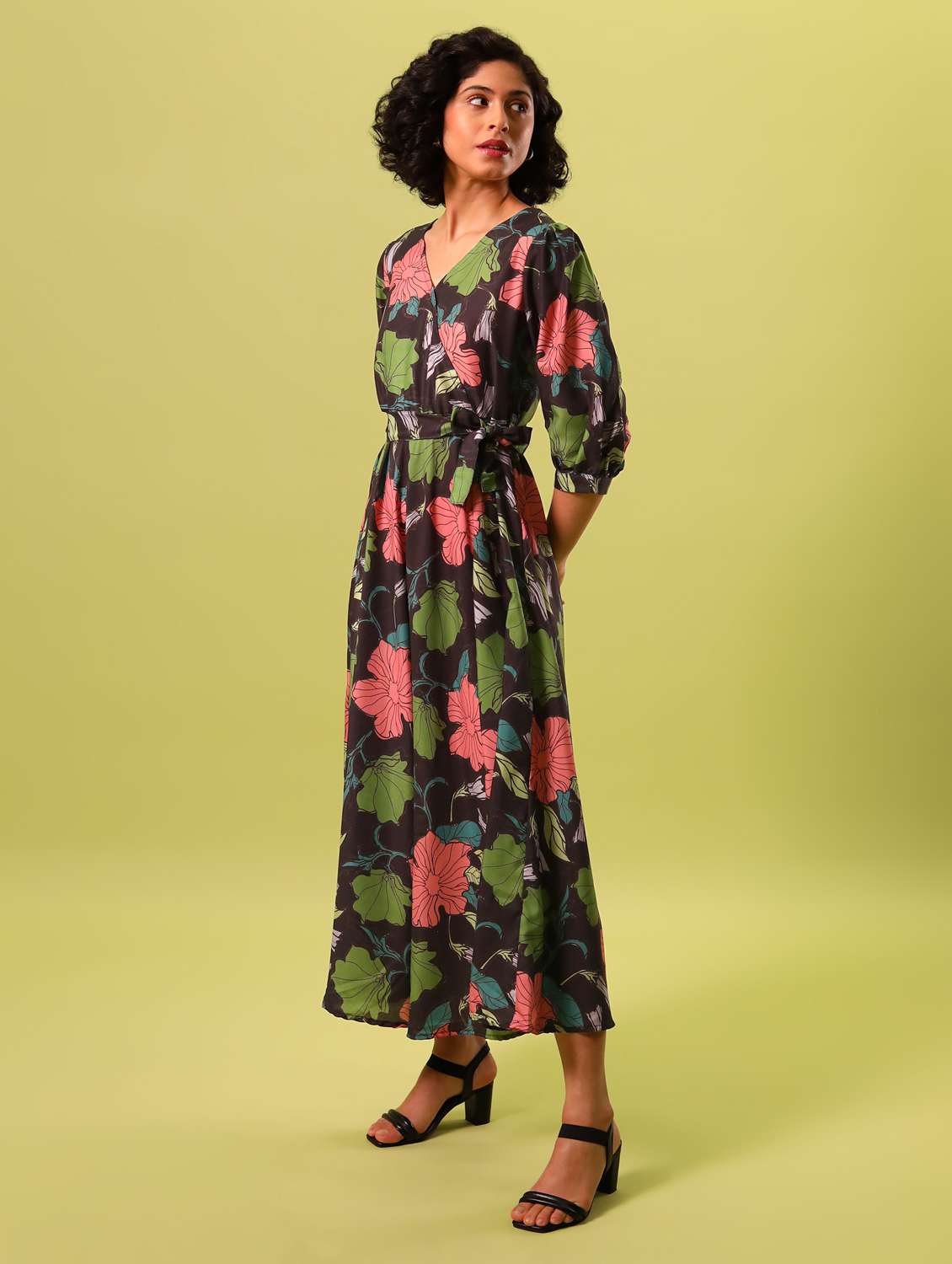 Women's Fit & Flare Floral Dress