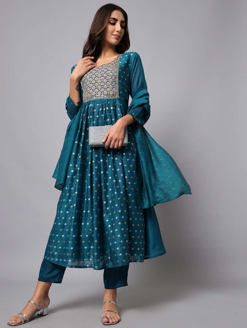 Women Three Quarter Sleeve Anarkali Kurta Pant With Dupatta Set