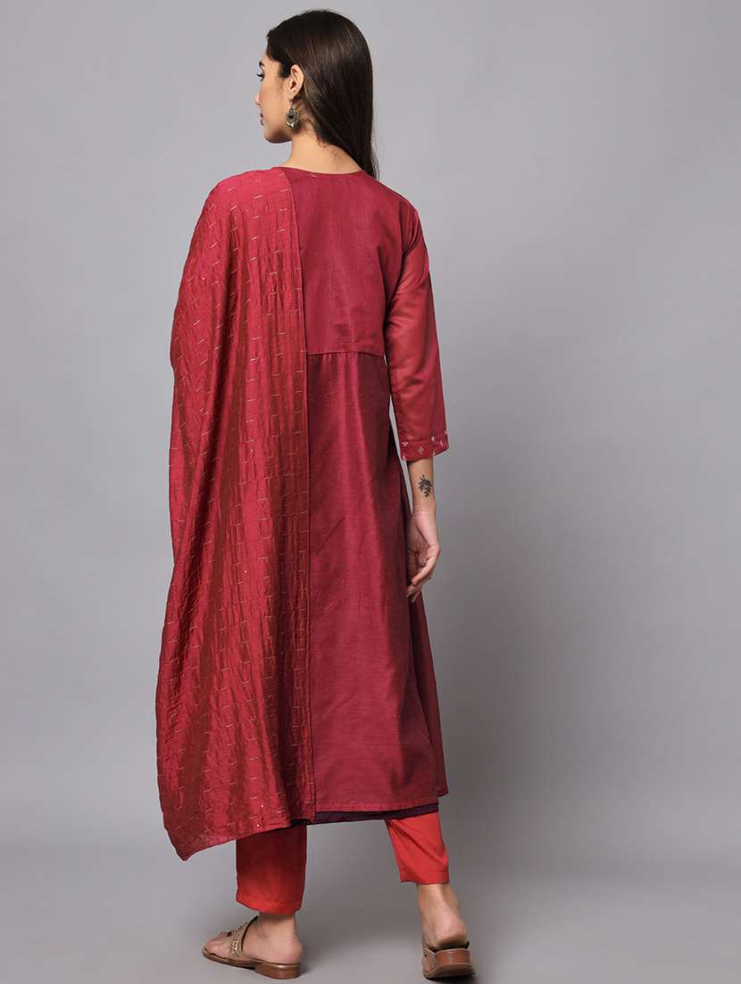 Women Three Quarter Sleeve Anarkali Kurta Pant With Dupatta Set