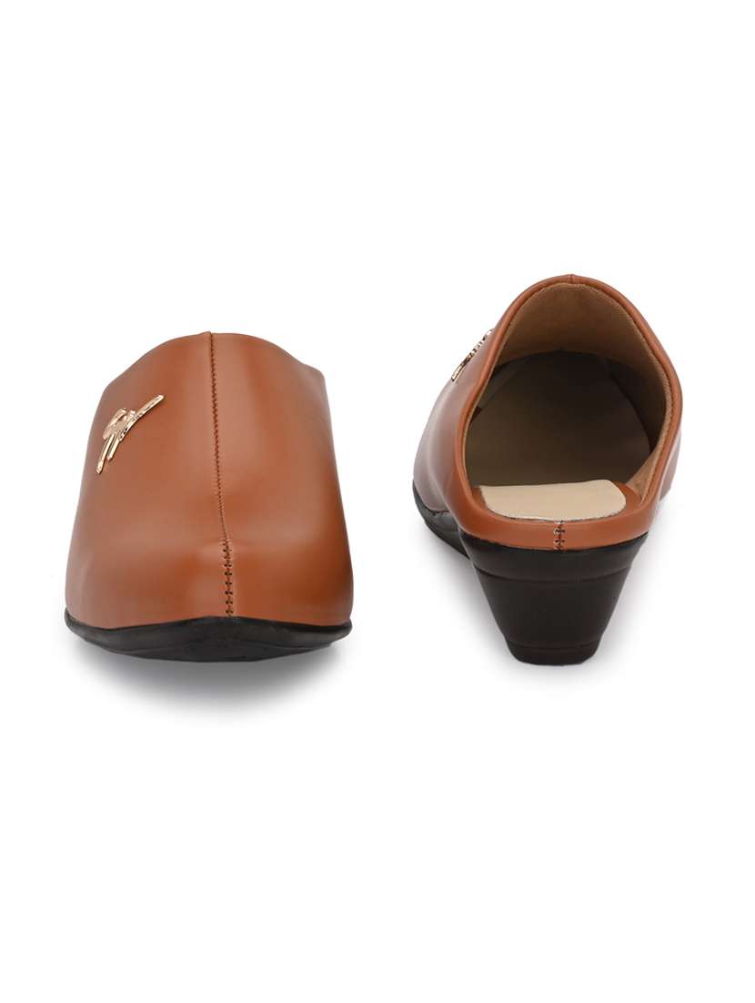 Women Solid Tan Wedge Heel Mule