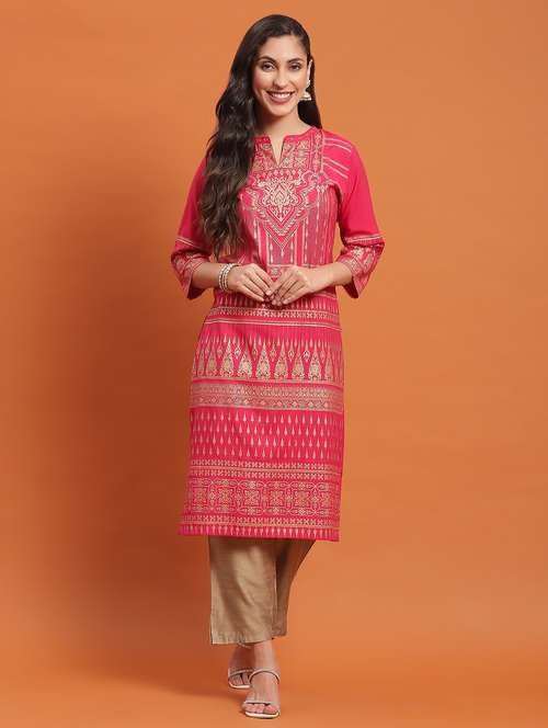 Women Pink Self Design Kurta 