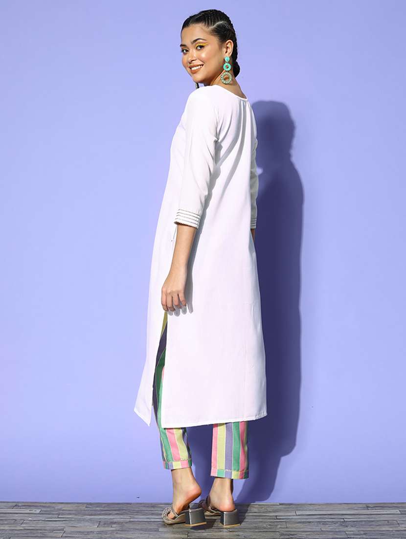 Women Round Neck Kurta Pant Set