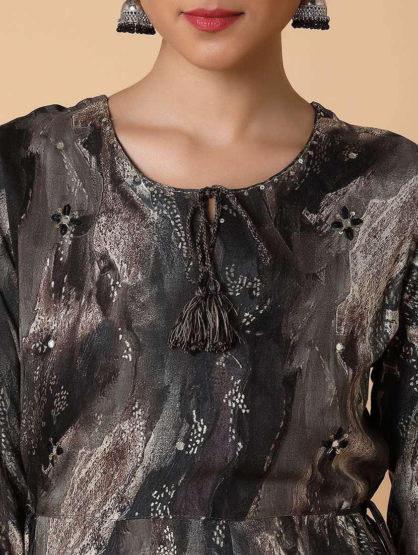 Women Three Quarter Sleeve Anarkali Kurta