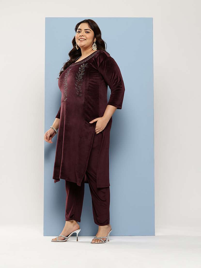 Women Plus Size Round Neck Kurta Pant Set With Dupatta