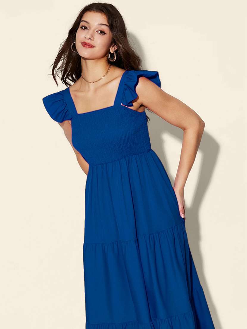 Women Solid Sleeveless Tiered Dress