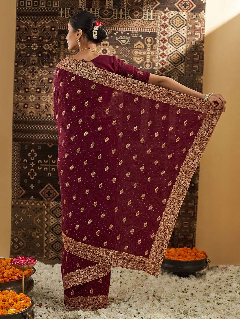 Women Solid With Work Embroidered Saree With Blouse