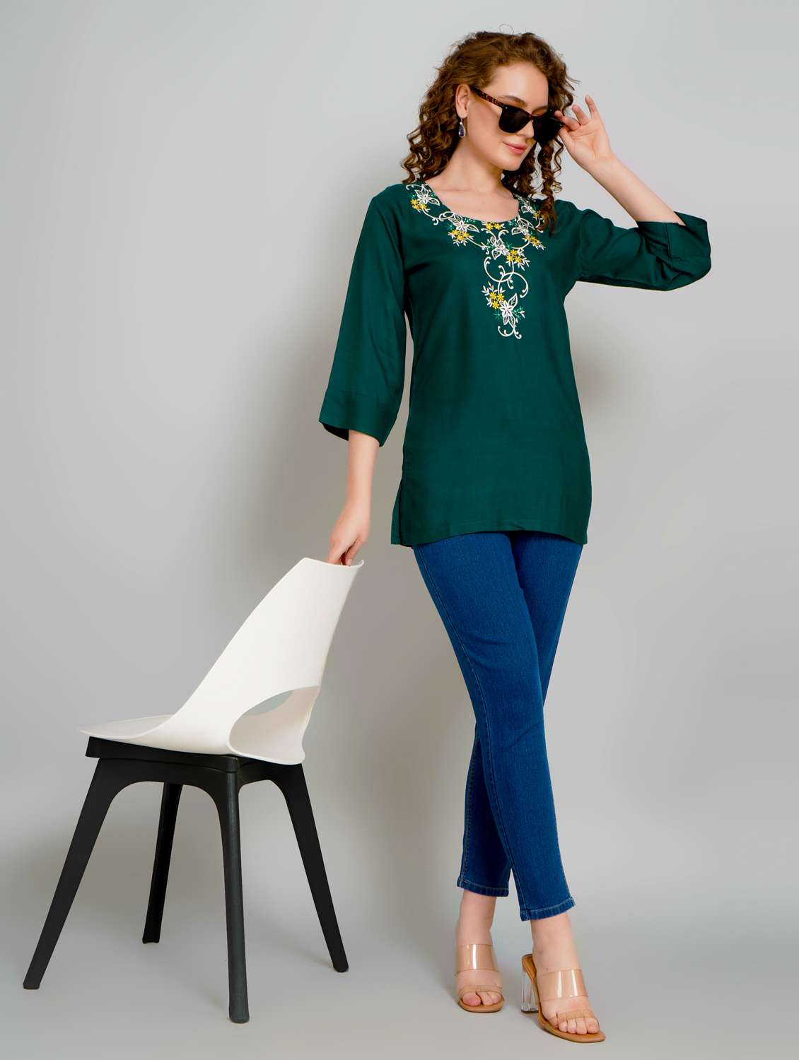 Women Embroidered Three Quarter Sleeve Straight Kurti