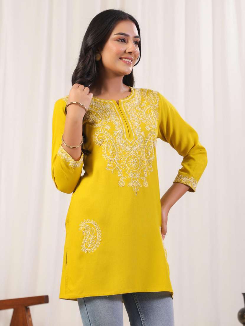 Women Three Quarter Sleeve Straight Kurti
