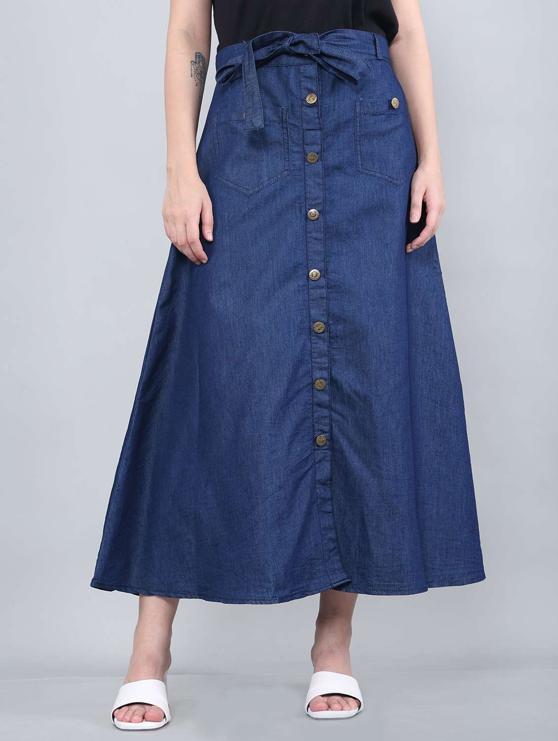 Women Solid Mid Rise Denim A Line Skirt