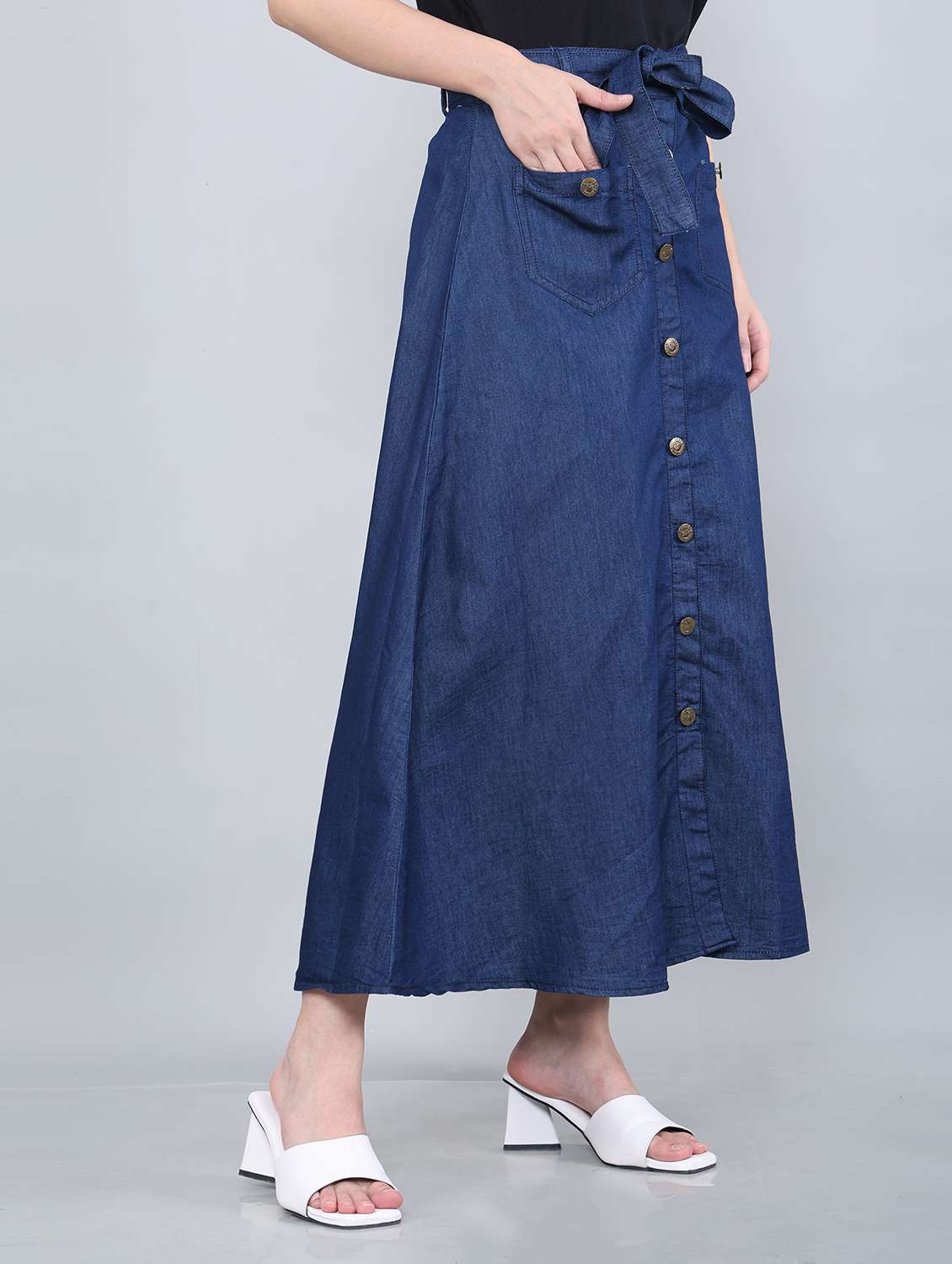 Women Solid Mid Rise Denim A Line Skirt