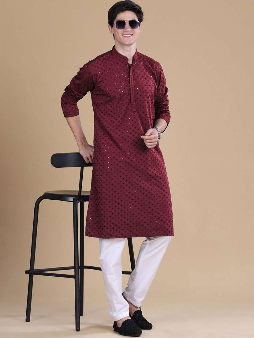 Men Solid With Work Mandarin Neck Long Kurta