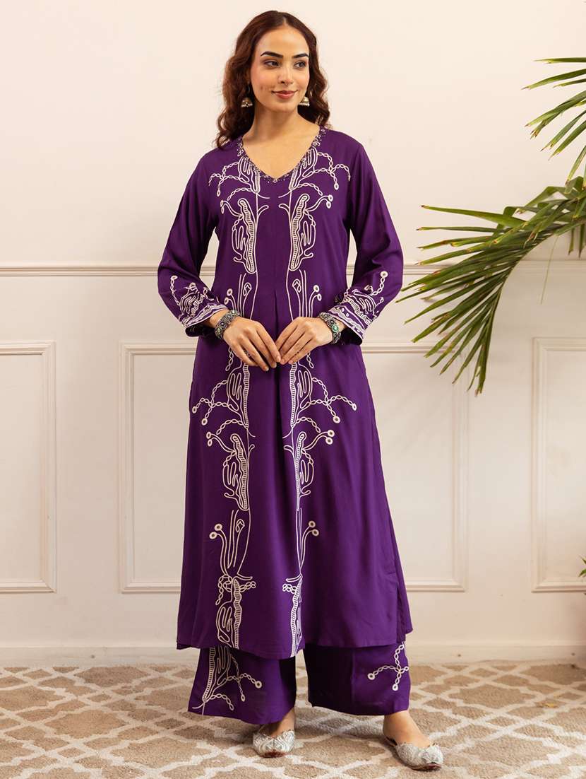 Women Printed Long Sleeve Kurta And Palazzo Set