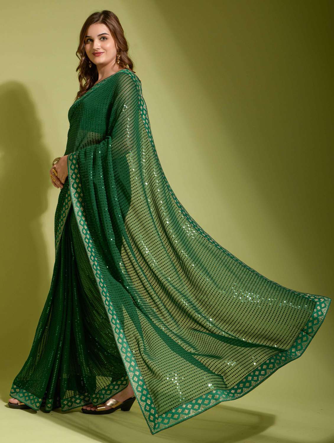 Women Solid With Work Embellished Saree With Blouse