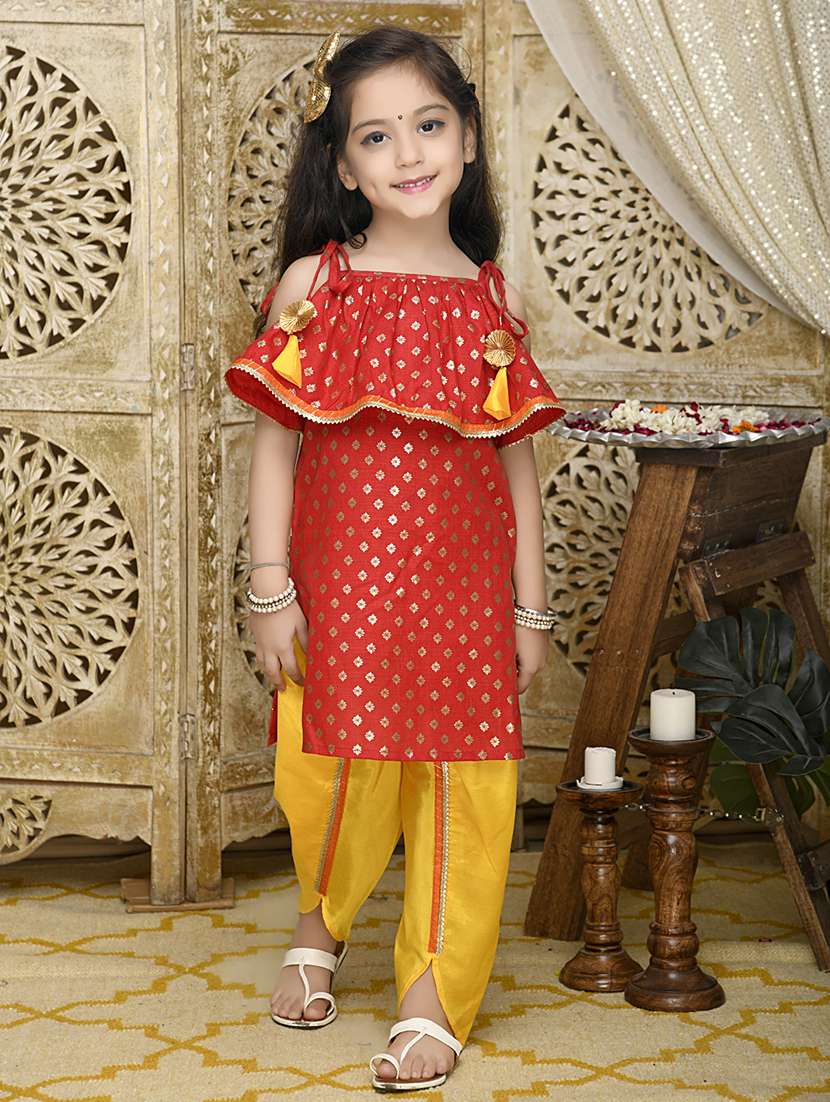 Girls Foil Print Dhoti And Kurta Set 