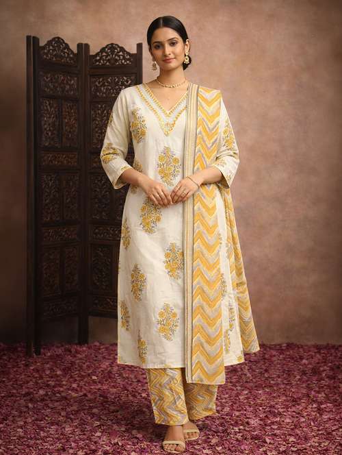 Women Yellow Cotton Straight Ethnic Dress